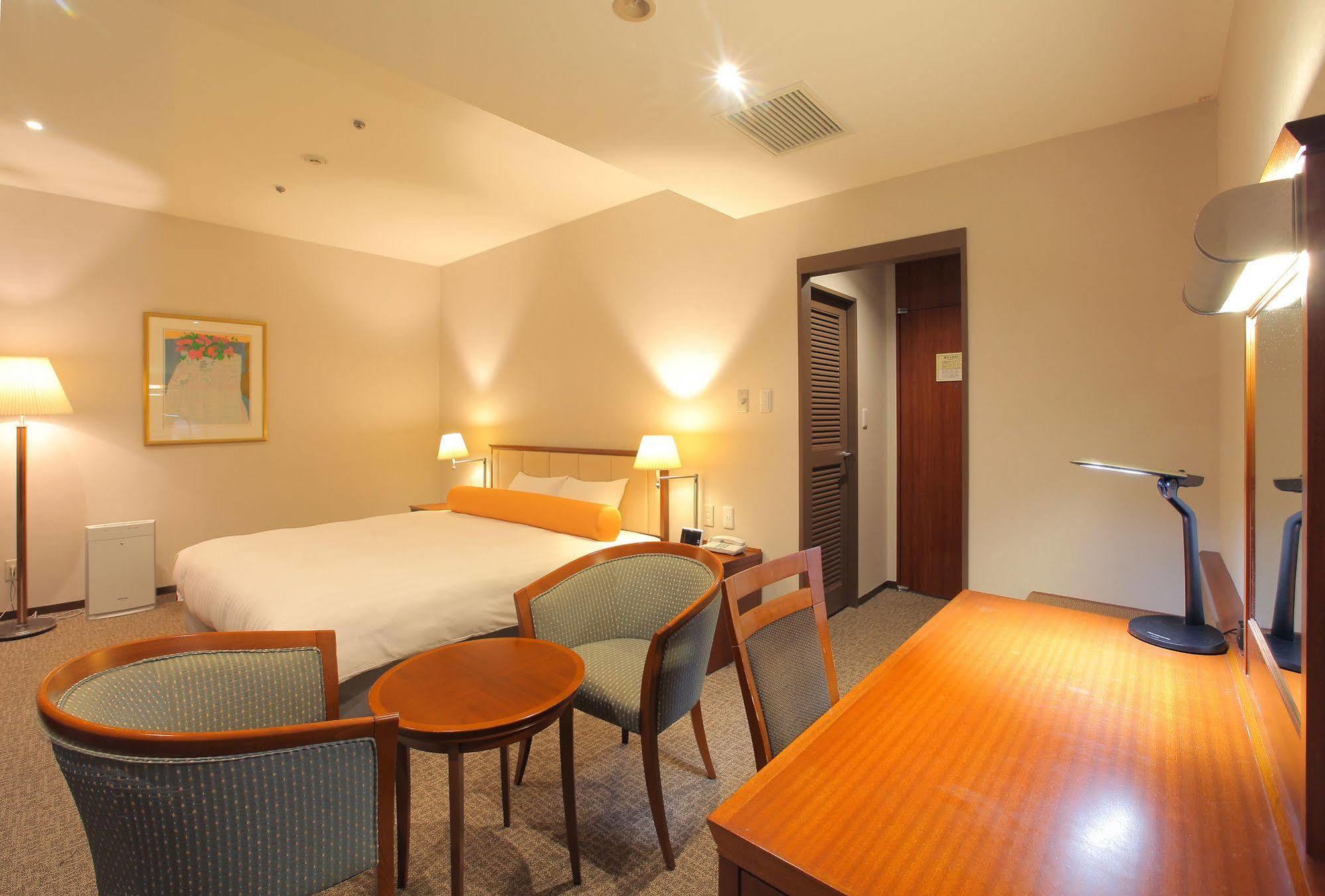 Odakyu Station Hotel Hon-أتسوغي المظهر الخارجي الصورة