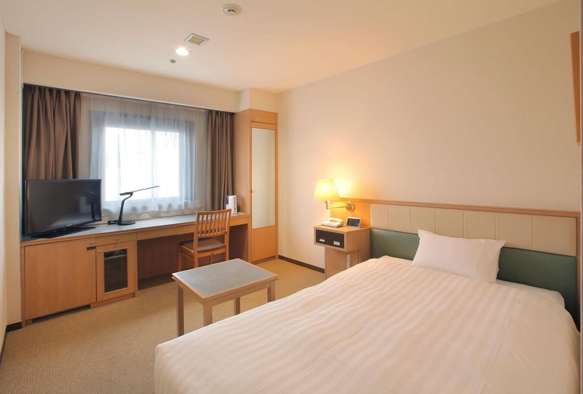 Odakyu Station Hotel Hon-أتسوغي المظهر الخارجي الصورة