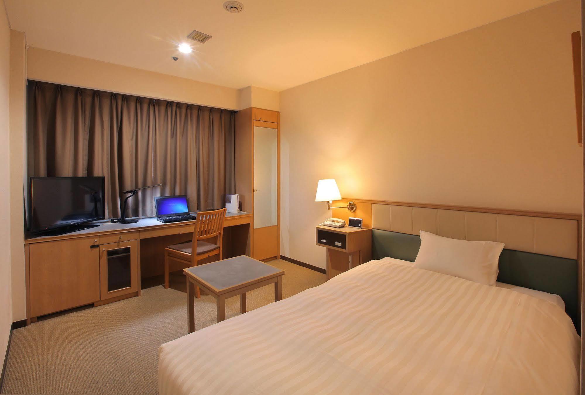 Odakyu Station Hotel Hon-أتسوغي المظهر الخارجي الصورة